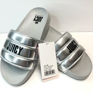 Juicy J-Wow Womens Silver Size 6M Slides/Sandals